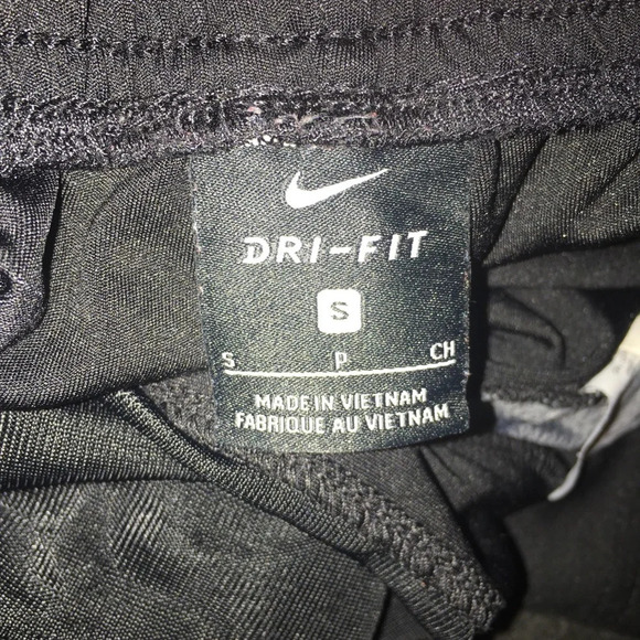 Nike dri fit leggings, size 12 - Picture 6 of 9